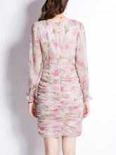 Robe courte moulante à volants et imprimé floral Adeline